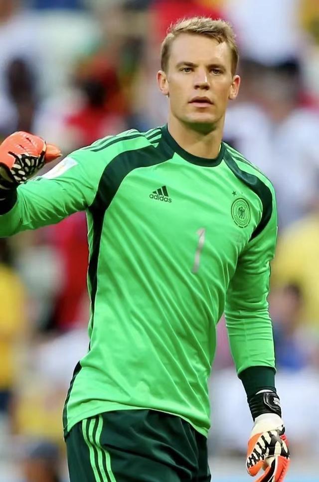 关于转会期德国杯传出新动向;山东男篮刷新队史纪录;管理层表态:压力陡增;赛季目标并未改变的信息 关于转会期德国杯传出新动向;山东男篮刷新队史纪录;管理层表态:压力陡增;赛季目标并未改变的信息