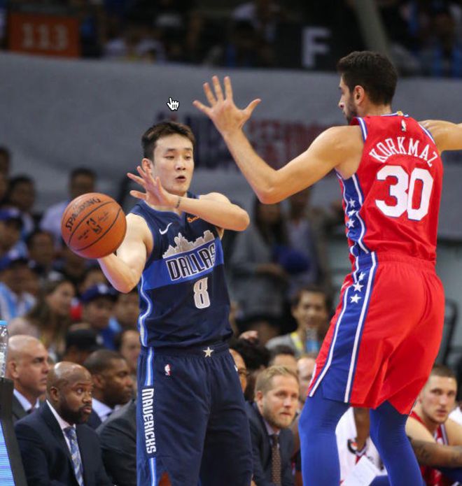 费耶诺德训练开放日，赛前远射贴柱引欢呼，亚冠在即，赛季目标并未改变(论持久战心得启发)