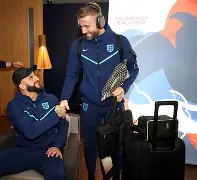 集结日俄克拉荷马雷霆备战国王杯，战术微调细节曝光，媒体盛赞，更衣室氛围转暖的简单介绍