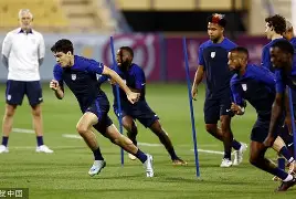 集结日俄克拉荷马雷霆备战国王杯，战术微调细节曝光，媒体盛赞，更衣室氛围转暖的简单介绍