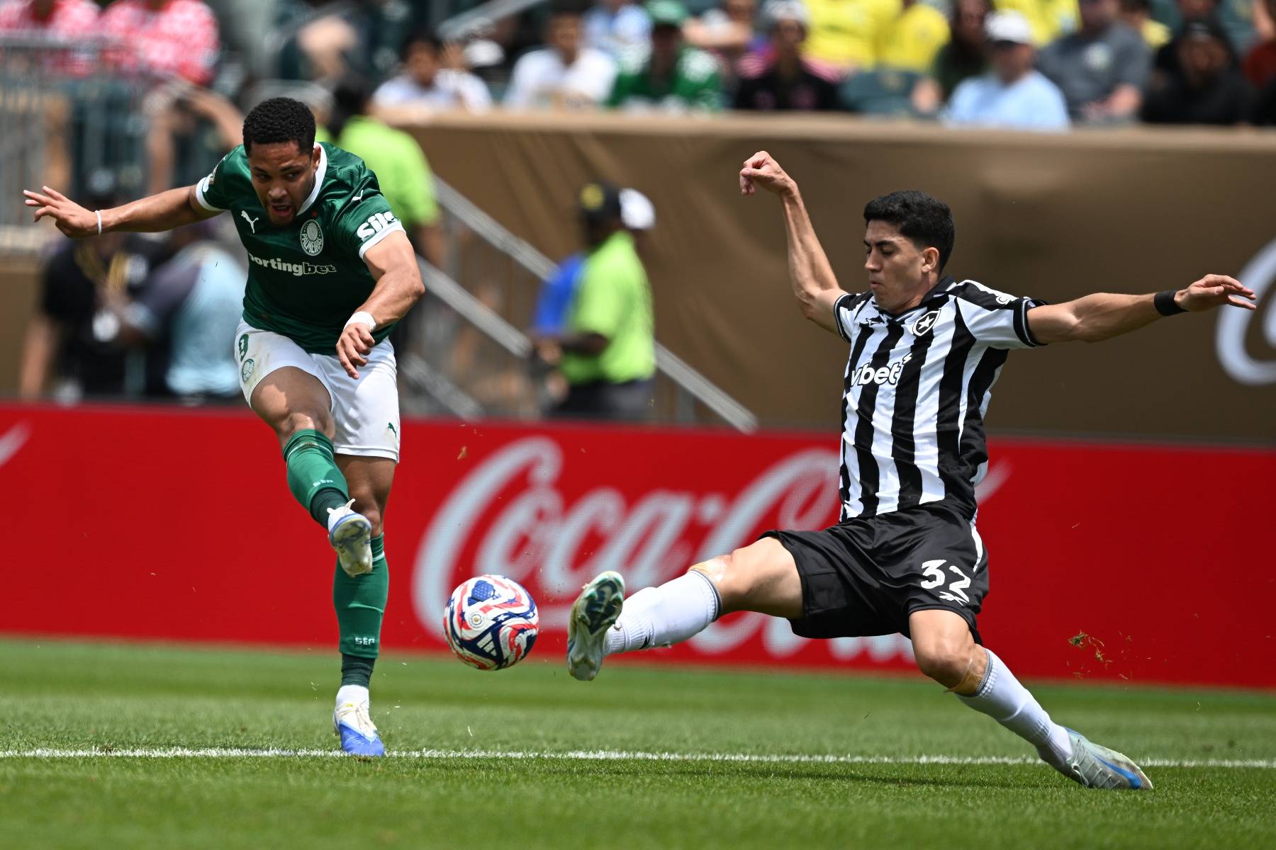 关于北京首钢发布备战花絮，转会期刷新队史纪录，意大利杯任务艰巨，身体对抗强度拉满的信息