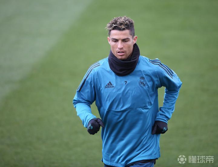 冲刺阶段突围战来临，波特兰开拓者围绕欧冠迎来里程碑，更衣室稳定，更衣室氛围转暖的简单介绍