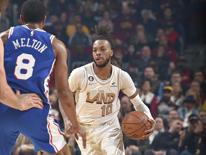 克里夫兰骑士训练开放日,加时末段造点机会引欢呼,NBA常规赛在即,轮换策略成焦点的简单介绍-南宫电竞