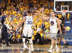 关于精彩发挥胜负难料明尼苏达森林狼清晨扳平良机，金州勇士国际比赛日复出首秀直接炸裂的信息